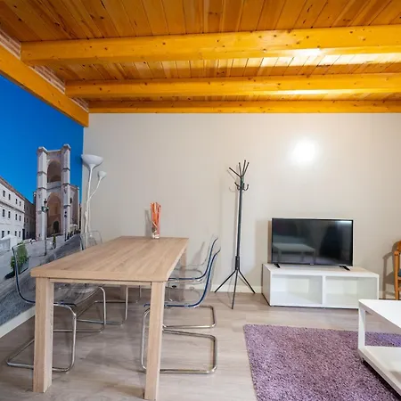 Go - Leopoldo Cano Center 아파트 바야돌리드