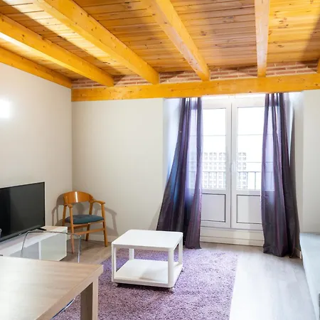 Go - Leopoldo Cano Center *