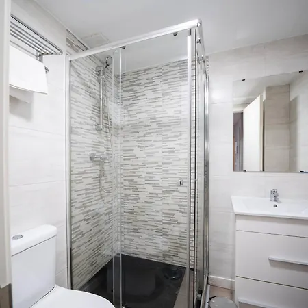 Go - Leopoldo Cano Center 아파트