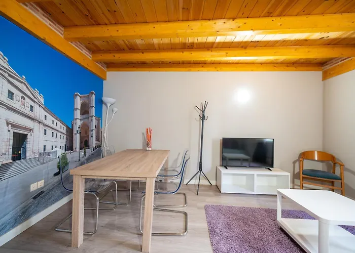 Go - Leopoldo Cano Center Apartment Valladolid