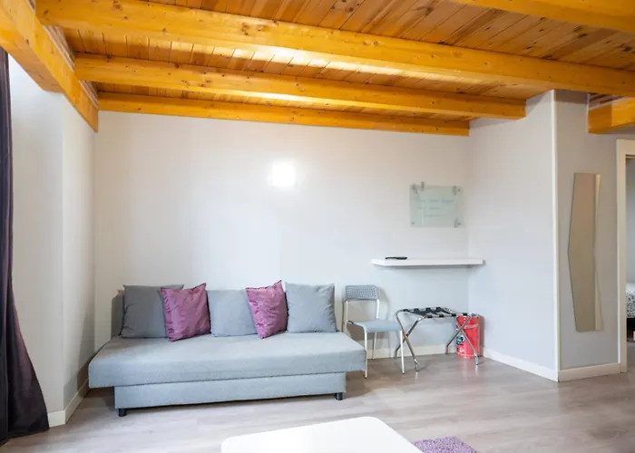 Go - Leopoldo Cano Center * Valladolid